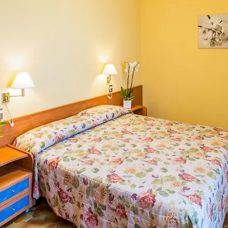 Hotel Romagna 3*